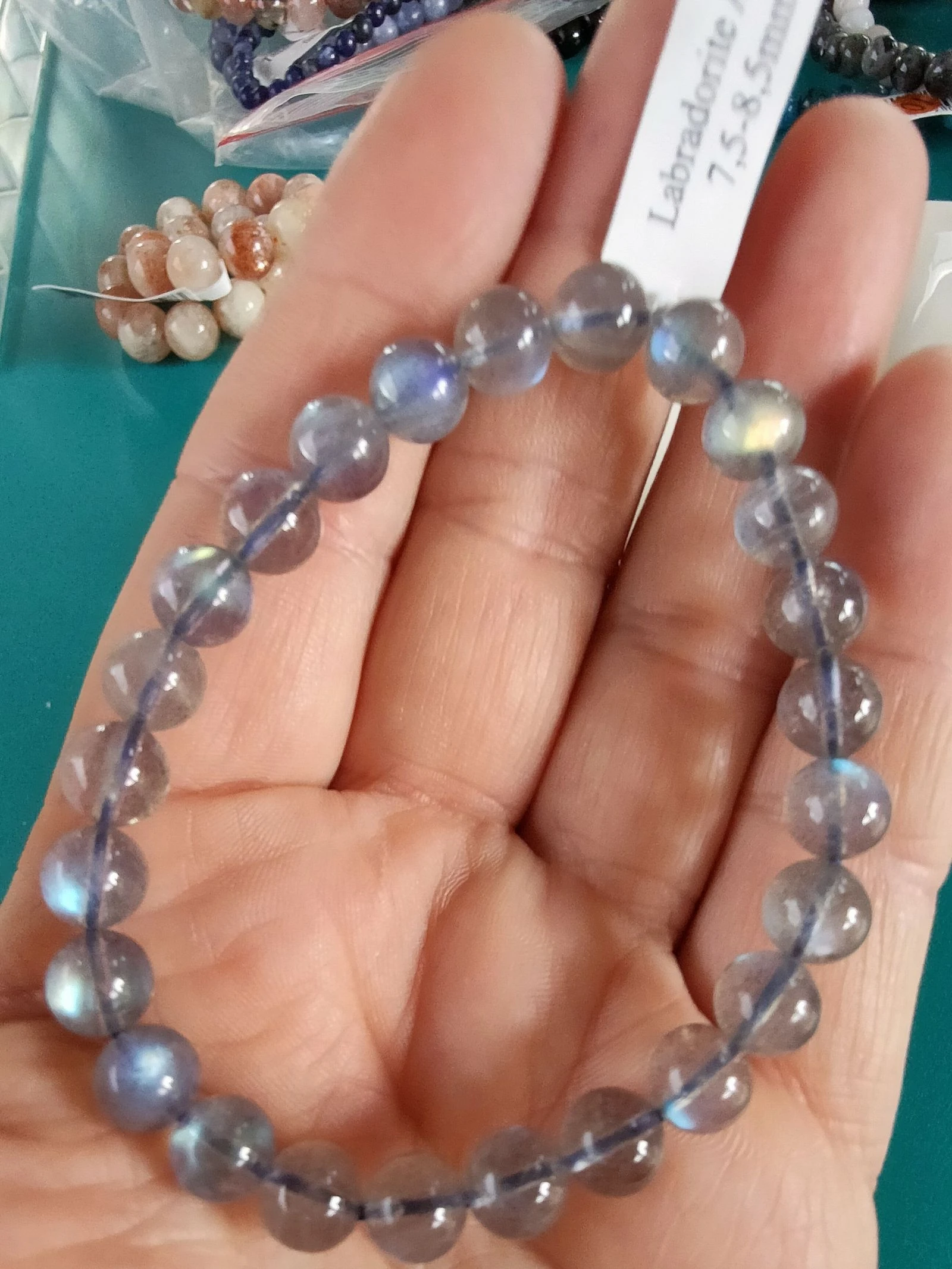 Un brazalete de labradorita AAA – photo 6